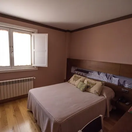 Hotel Casa Grand Galicia 2*