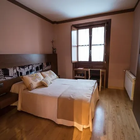 Hotel Casa Grand Galicia 2*