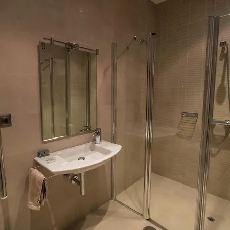 Casa Grand Galicia 2*